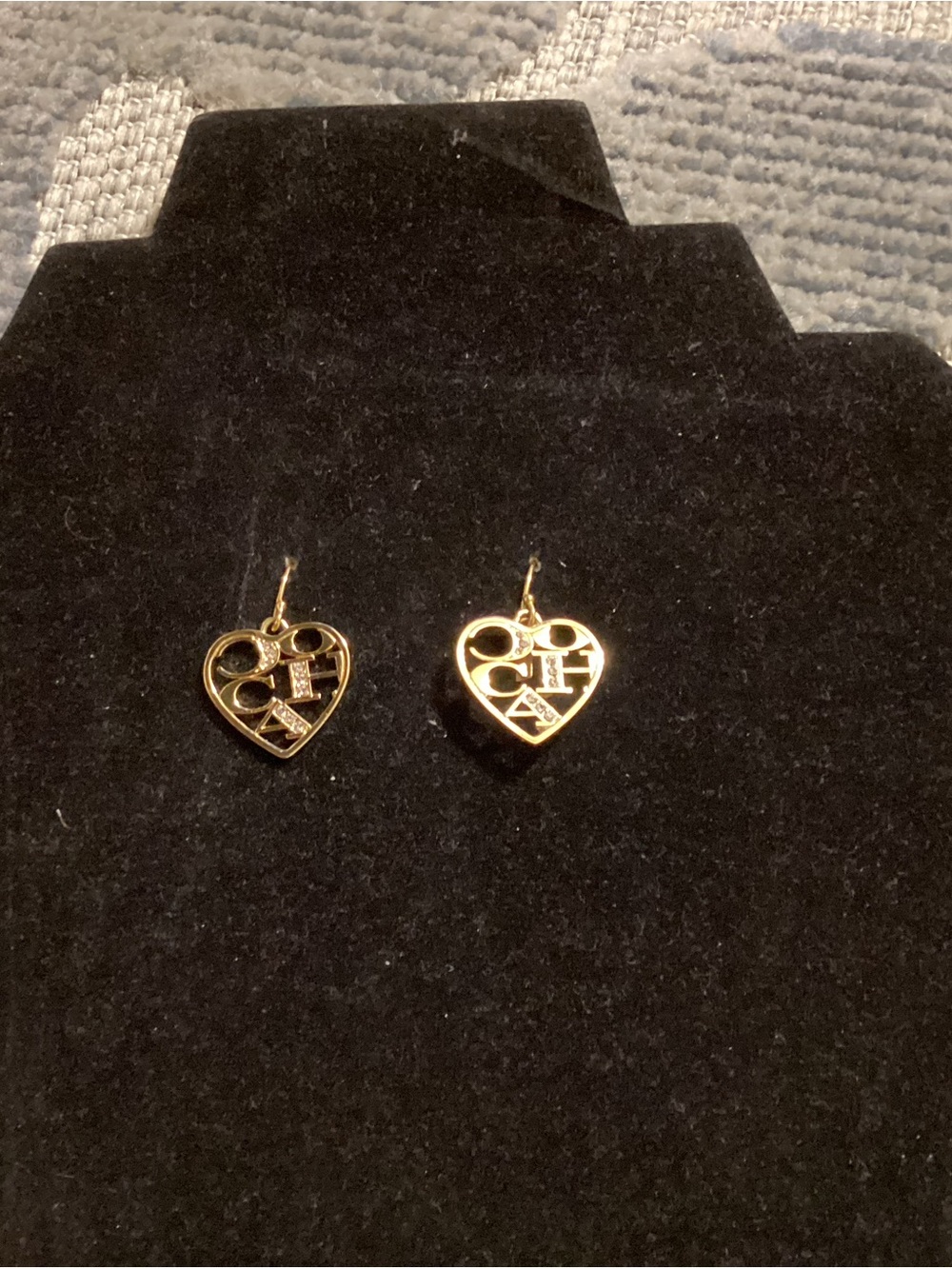 Gold Heart Drop Earrings with Cutout Design - Picture 2 of 3